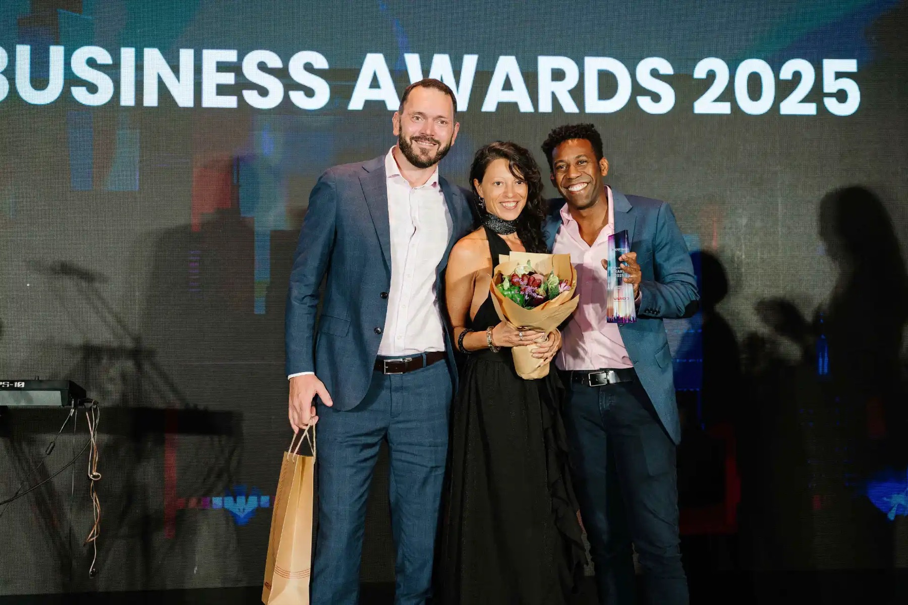 VARD Vung Tau, Ltd. receiving the Business Innovation Award